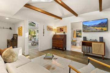 Location de vacances pour 3 personnes, avec vue et jardin dans Topanga