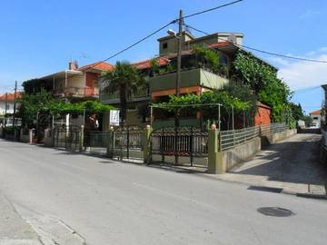 Maison d’hôte pour 4 personnes, avec jardin à Trogir