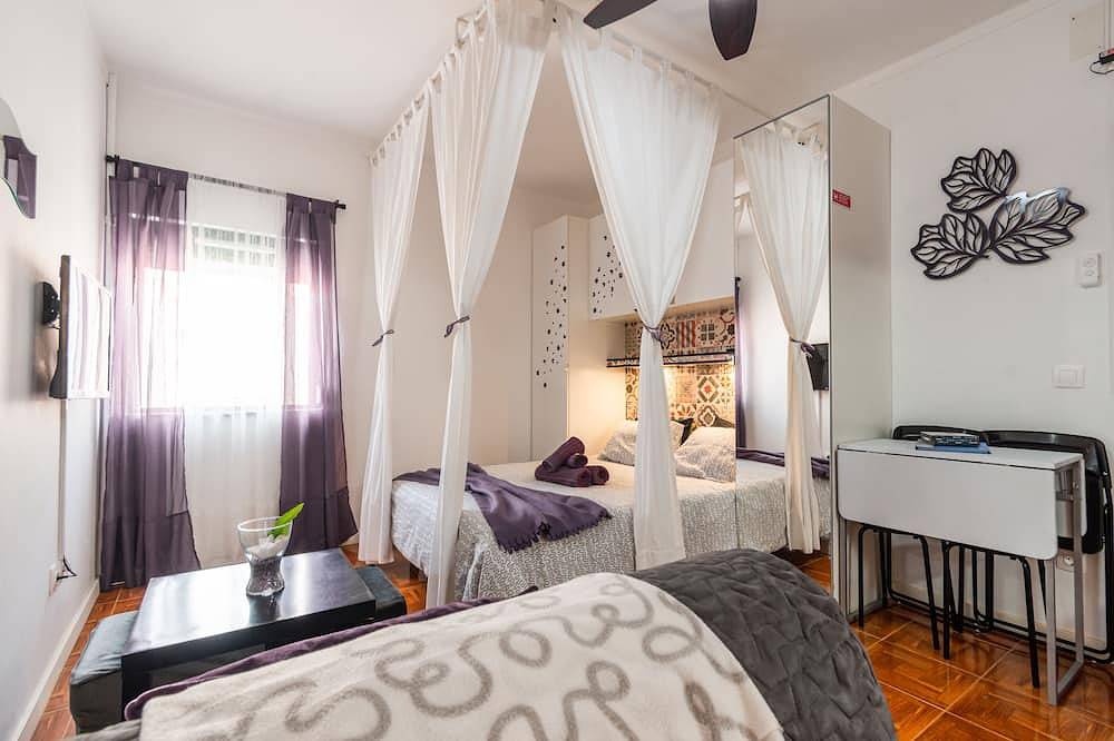 Apartamento entero, Estudio purpera a 100 metros de la playa de Peniche in Peniche, Leiria District