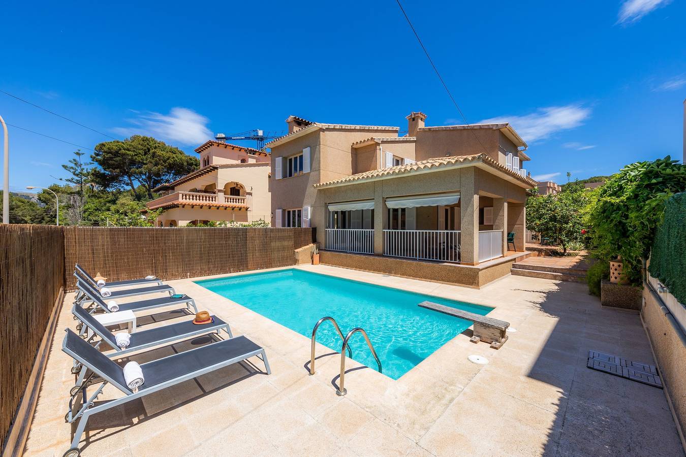 Villa "Paca" mit Pool, Klimaanlage, Kamin, Wlan & Garten in Cala Ratjada, Capdepera