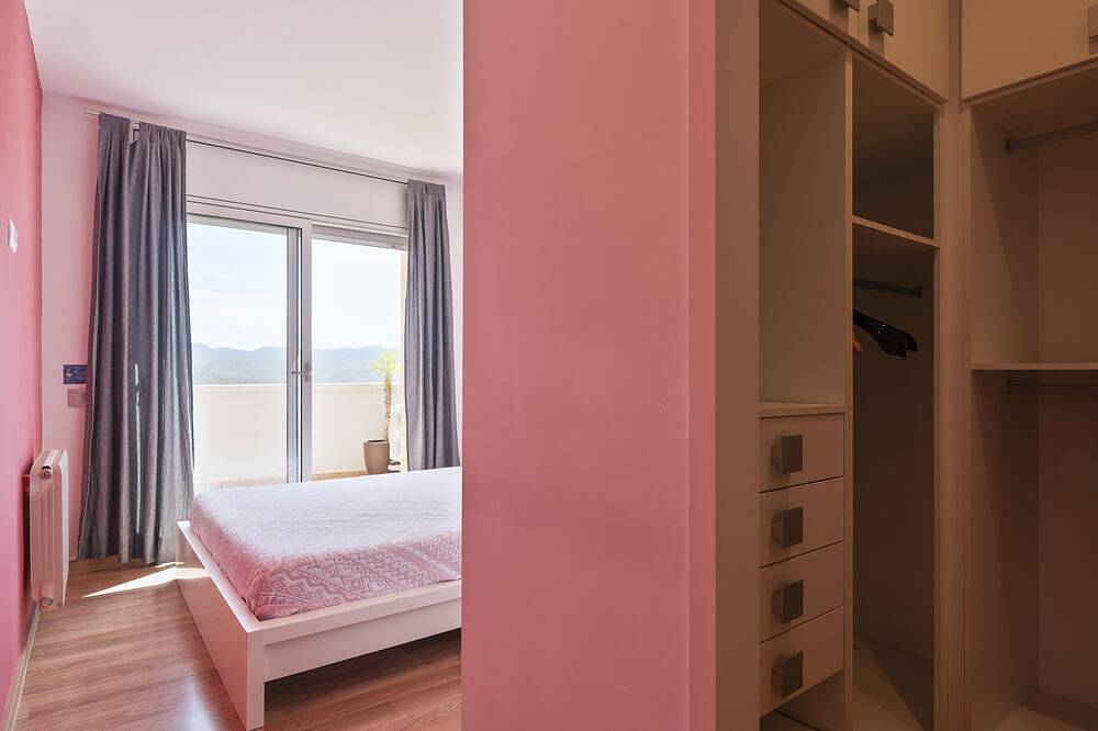 Villa Arhat - Private swimming pool - Mountain views - Garraf - Sitges in Sant Pere de Ribes, Garraf