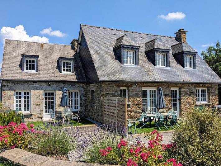 Location de vacances pour 4 personnes, avec terrasse à Précey