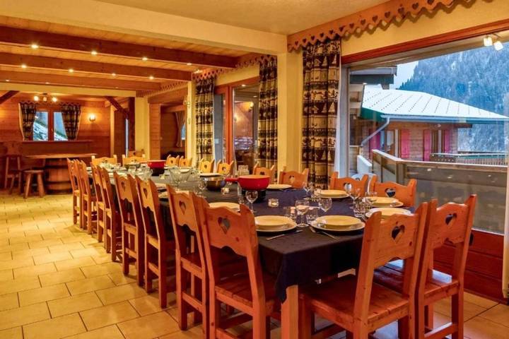 Chambre d’hôte pour 34 personnes, avec sauna ainsi que balcon et vue en Haute-Savoie - 4