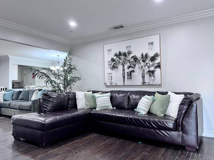 Location de vacances pour 13 personnes, avec piscine et jardin à Anaheim - 3