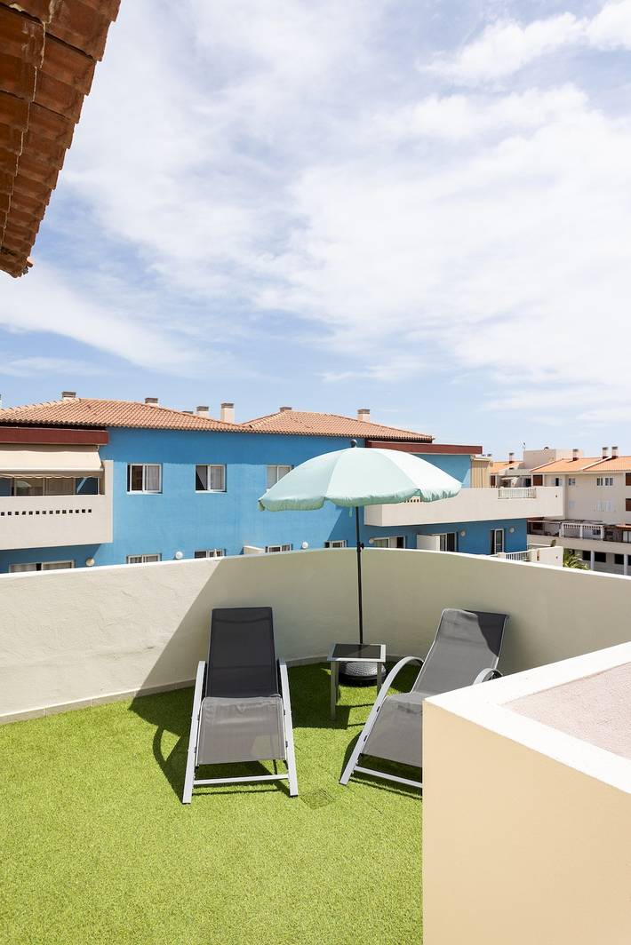 Apartamento de vacaciones para 4 personas, con piscina además de jardín y terraza - 1