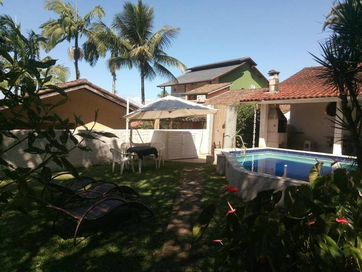 Casas e apartamentos de temporada para 12 pessoas, com jardim e piscina, com animais de estimação em Lagoinha (Ubatuba)