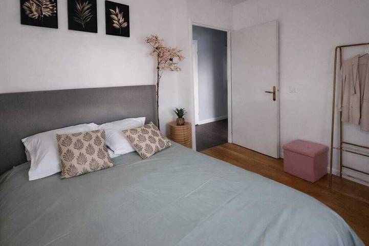 Entire apartment, Disney village in Chessy, Seine-et-Marne