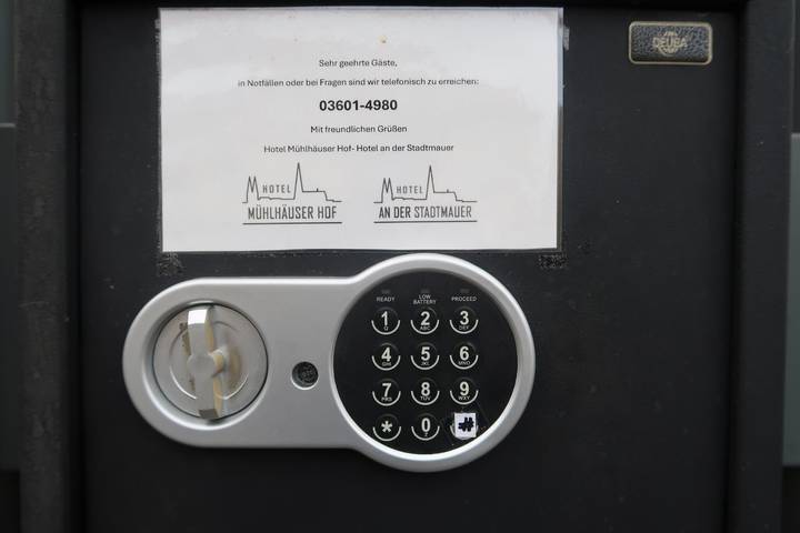 Ferienwohnung für 2 Personen, mit Balkon in Mühlhausen - 3