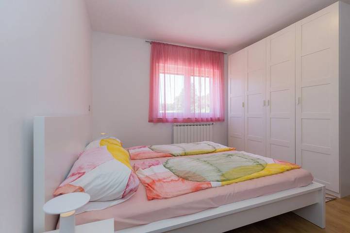 Ferienhaus Cerovci, Haus in der Natur. In der Nähe des Meeres und der Stadt in Labin City, Labin