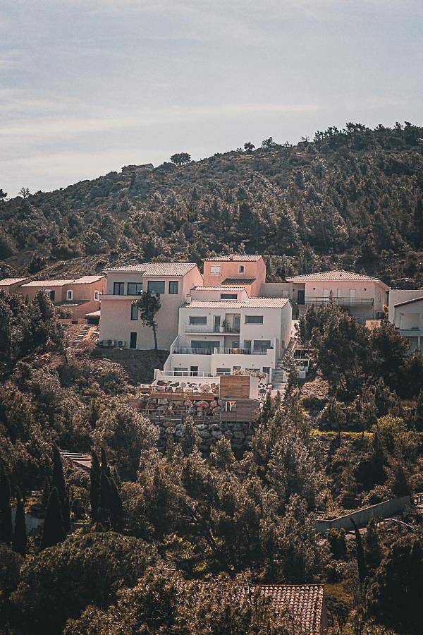 Maison d’hôte pour 2 personnes, avec piscine et balcon ainsi que vue et jardin à Treilles - 2