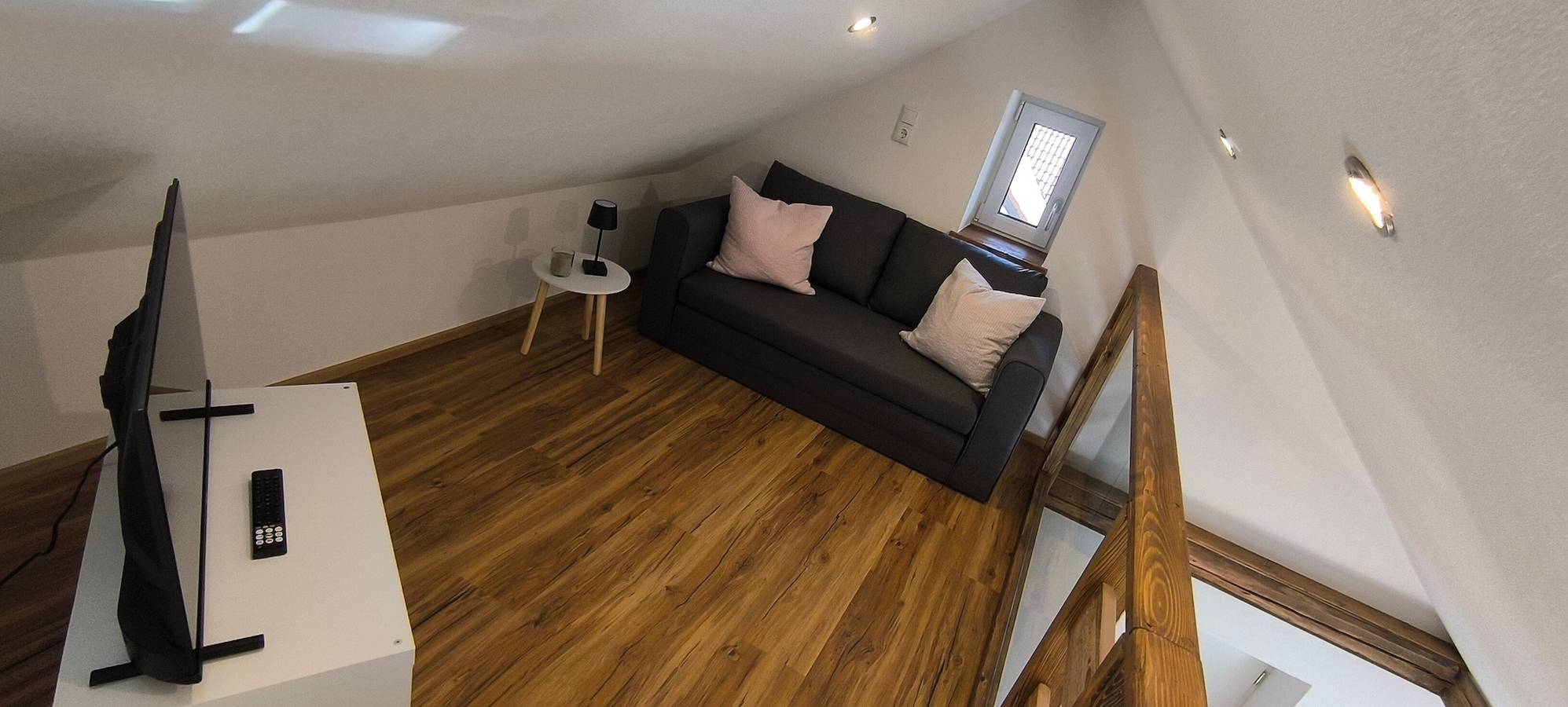 Ganze Wohnung, Öschweg Ferienwohnung im Allgäu mit Bergblick, Balkon und Wlan in Leutkirch im Allgäu, Region Bodensee-Oberschwaben
