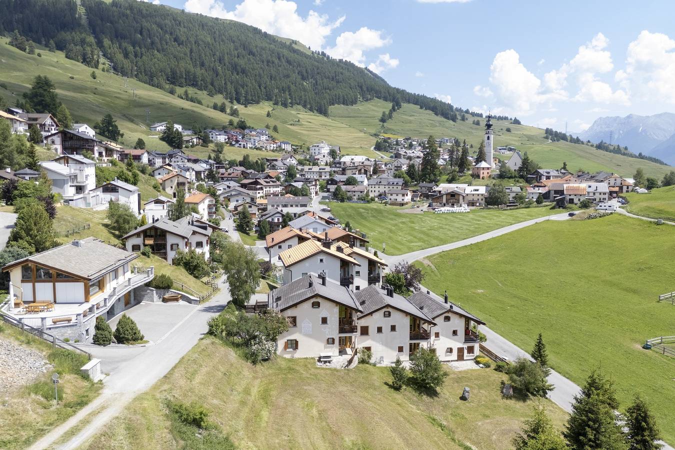 Ganze Wohnung, Chasa Munt Plan: Schöne 3.5 Zimmerwohnung mit Aussicht auf die Unterengadiner Dolomiten in Ftan, Unterengadin