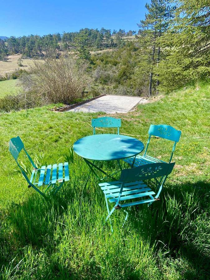 Location de vacances pour 6 personnes, avec jardin et vue à Trigance - 4