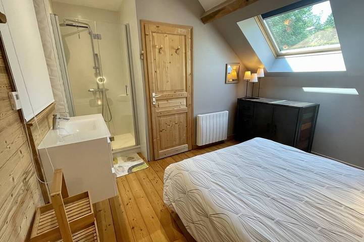 Location de vacances pour 12 personnes, avec jardin, animaux acceptés à Saulzet-le-Froid - 4