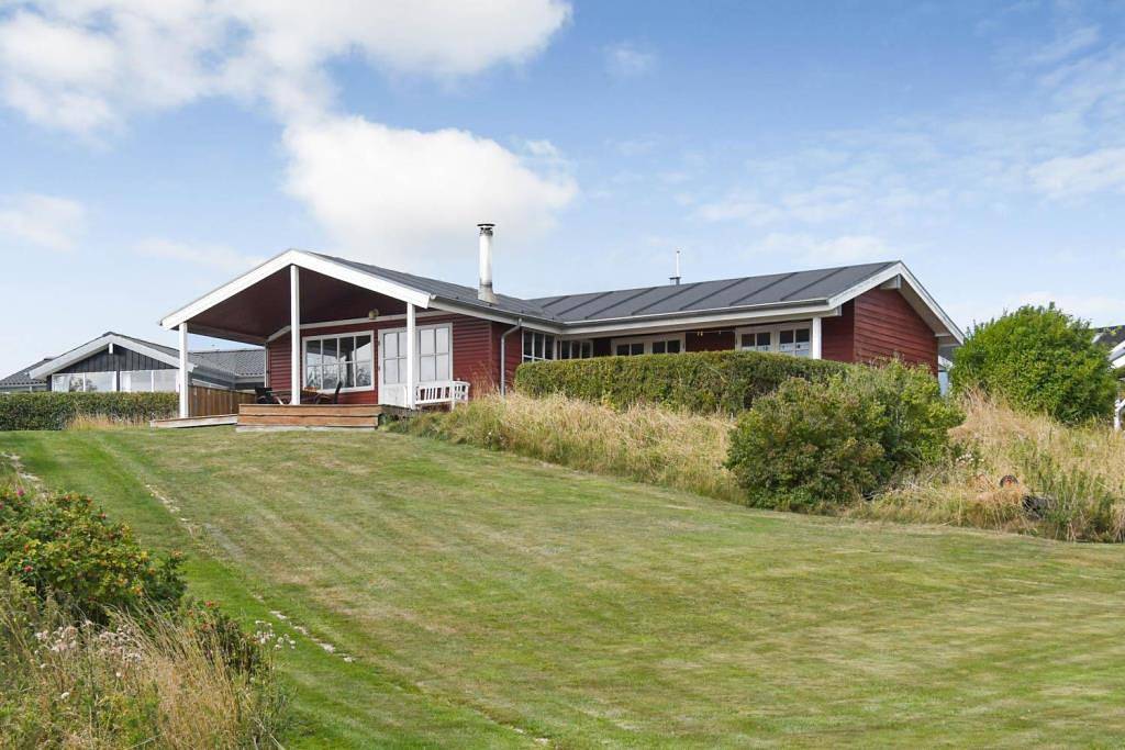 882 in Underbjerg, Limfjord in Westjütland