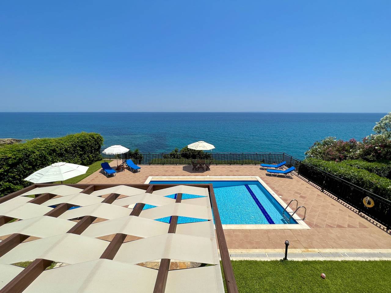Villa Sakos in Skala, Kefalonia