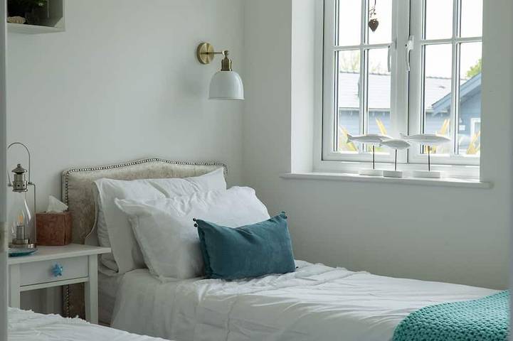 Beach House Paradise Found Wf-Fi, Netflix, Pool,Gym, Pet Friendly close to beach in Yorkshire du Nord