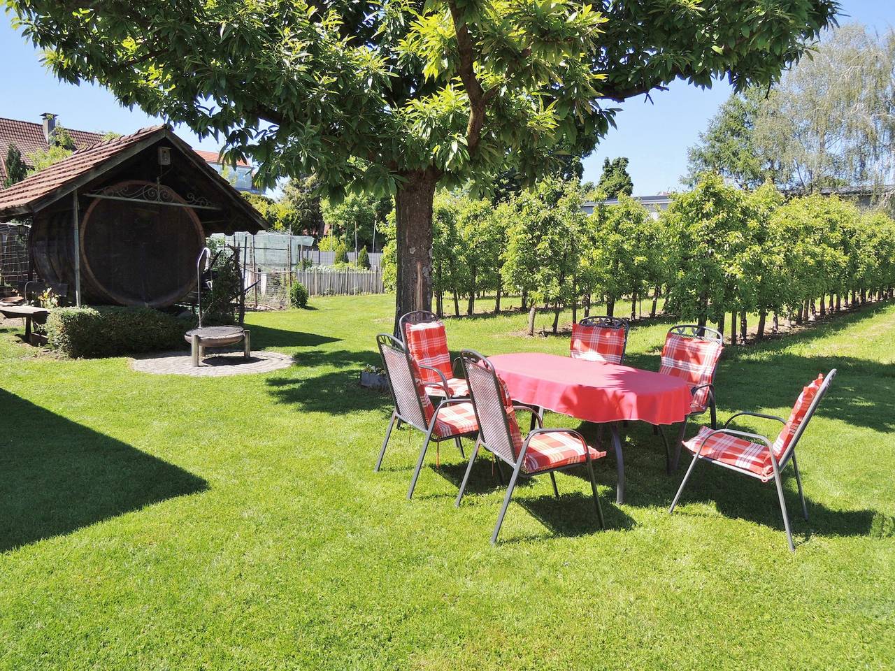 Ganze Ferienwohnung, Ferienwohnungen Haus Wetzler - Ferienwohnung 2, 54qm, 1 Schlafzimmer, max. 2 Personen in Wasserburg (Bodensee), Bayerisch Schwaben