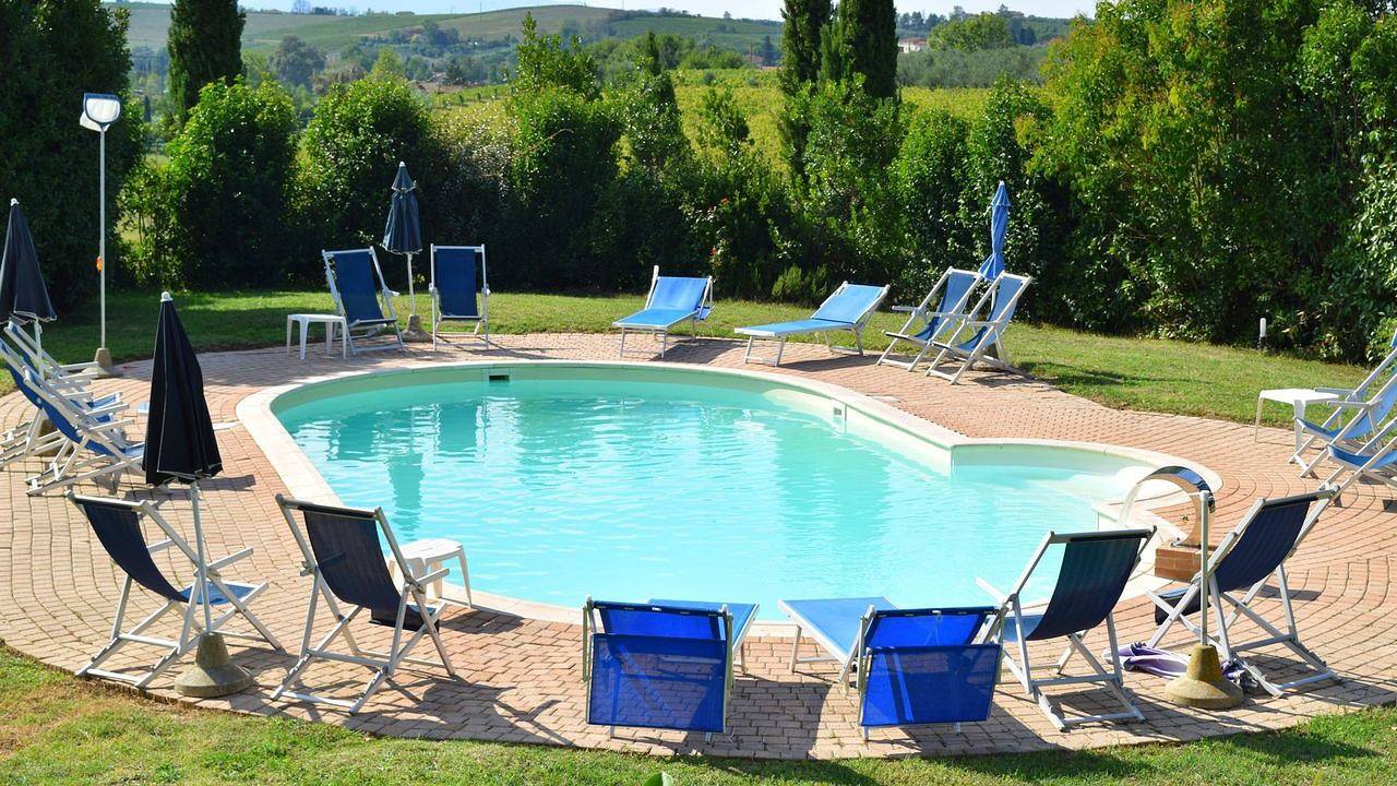 Agriturismo per 2 persone con piscina in Vinci, Firenze e dintorni