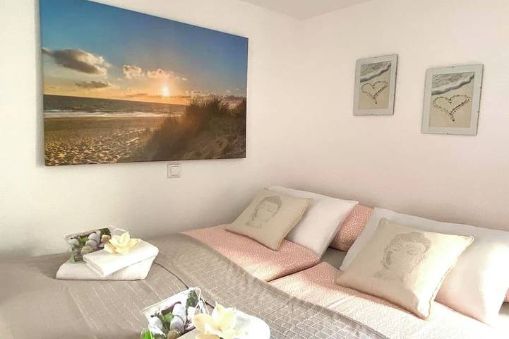 Ferienwohnung für 2 Personen, mit Balkon und Garten in Bergheim