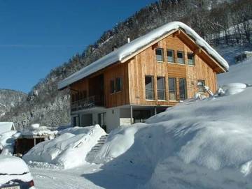 Ferienwohnung für 3 Personen, mit Terrasse und Garten in Mellau