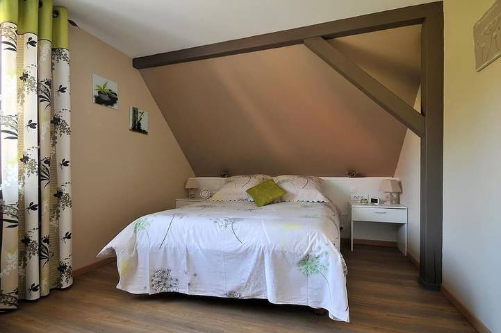 Entire apartment, Vineyard flower **** Eguisheim quiet, 3 min walk from the center in Eguisheim, Parc naturel régional des Ballons des Vosges
