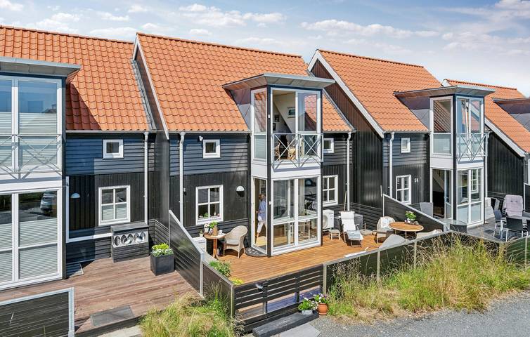 Ferienhaus für 6 Personen, mit Terrasse und Whirlpool sowie Garten in Juelsminde - 3