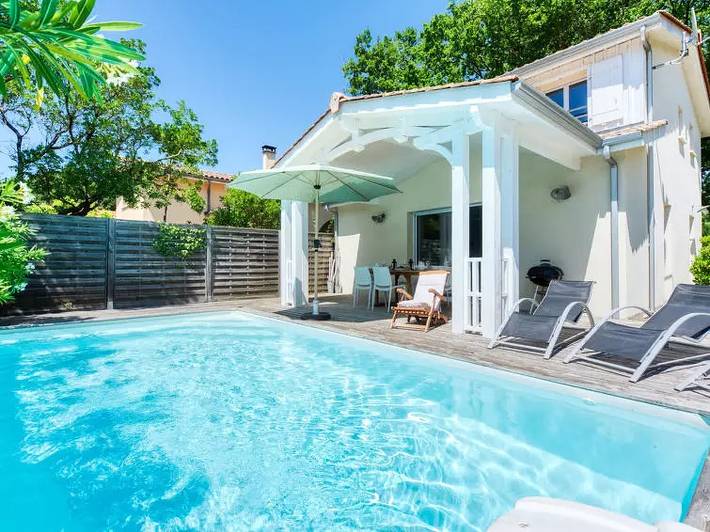 Casa de vacaciones para 6 personas, con Terraza además de Jardín y Piscina en Lacanau