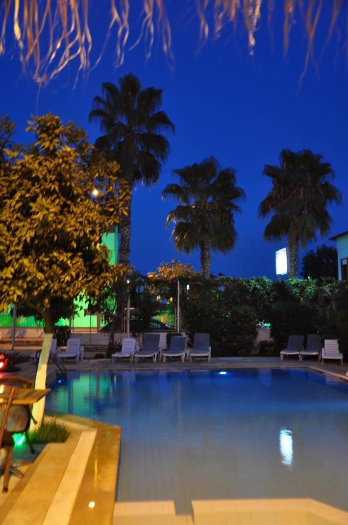 Hotel for 2 people, with view and children pool as well as pool and garden - 1