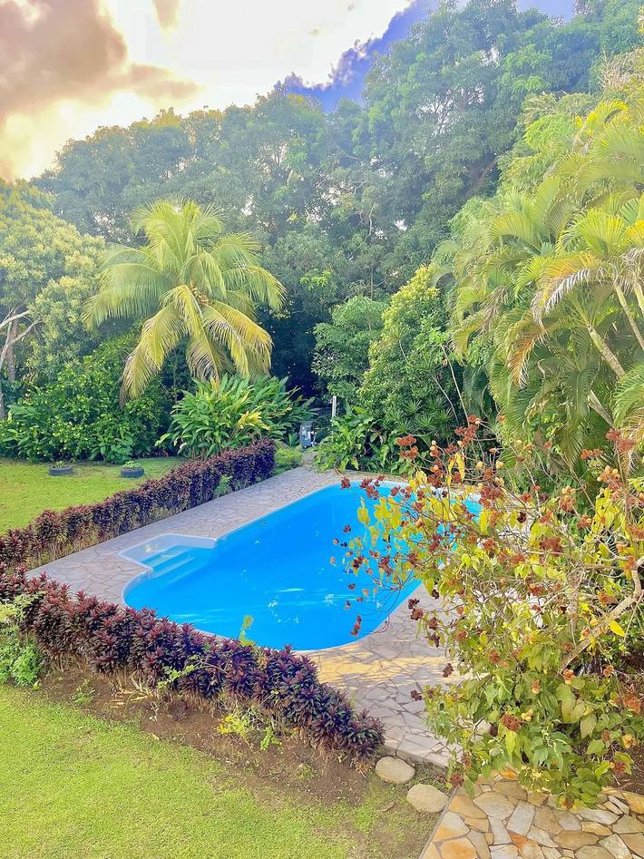 Apartamento de vacaciones para 3 personas, con jardín además de piscina y terraza - 1