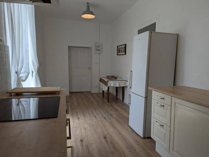 Gîte pour 4 personnes, avec Terrasse ainsi que Jardin et Vue à Roullet-Saint-Estèphe - 2