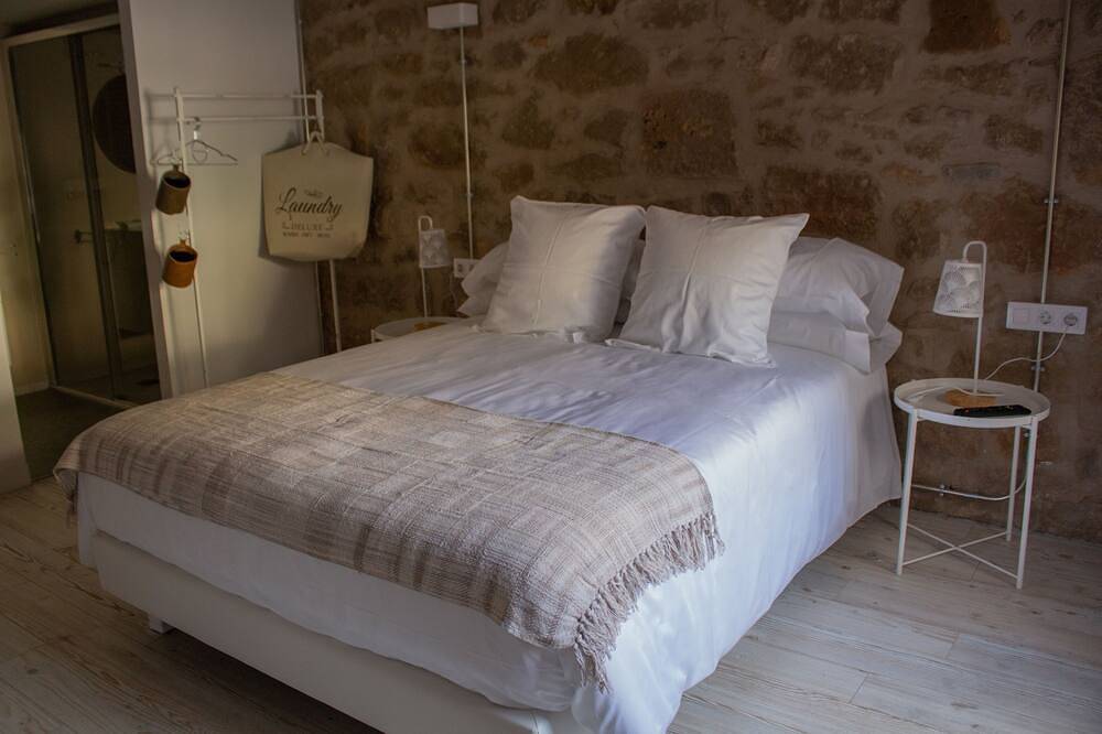 Entire apartment, La Casa Del Miracle. 2 bedroom apartment. in Balaguer, Noguera