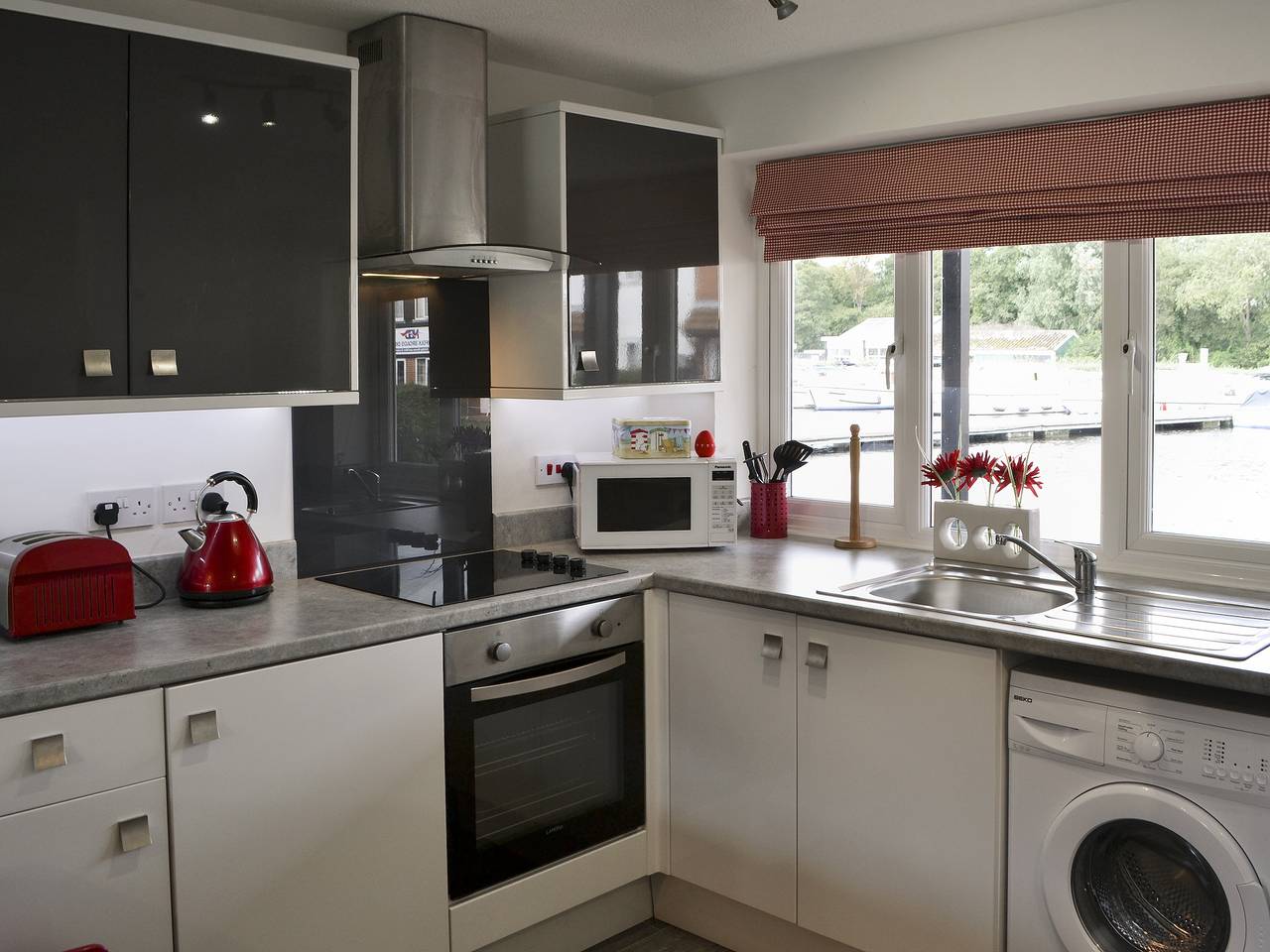 Pottergate Cottage in Wroxham, The Broads