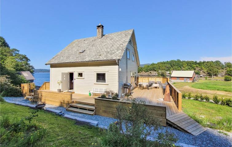 Ferienhaus für 10 Personen, mit Garten und Terrasse, mit Haustier in Fitjar - 2