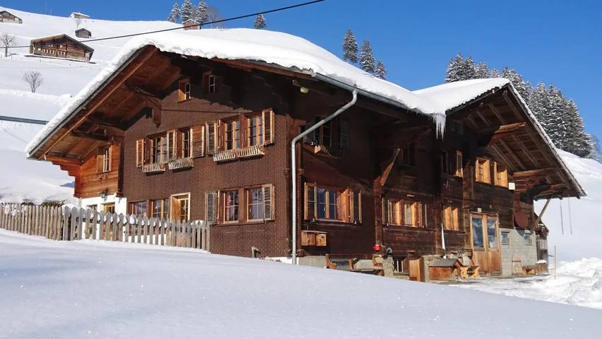 Gîte pour 8 personnes, avec terrasse dans Canton de Berne - 2