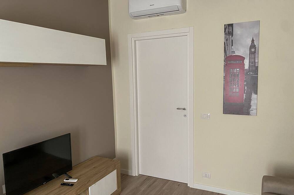 Apartamento entero, Anna apartment: relaxation and elegance in the true heart of the historic center of Imola in Imola, Provincia de Bologna