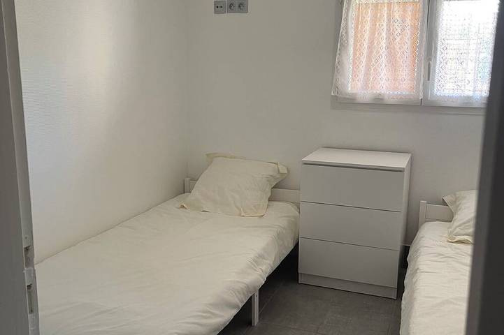 Location de vacances pour 8 personnes à Malataverne - 2