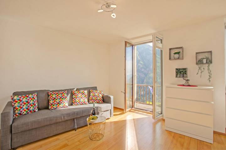 Ferienhaus für 4 Personen, mit Terrasse und Seeblick am Luganersee - 3