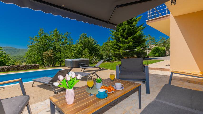 Villa Anatea by Villas Guide in Cista Velika, Dalmatinisches Zagora
