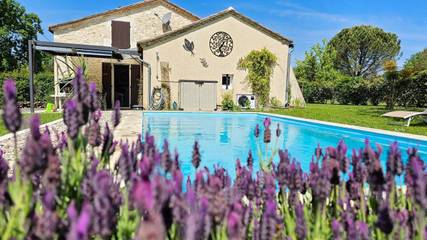 Gîte pour 5 personnes, avec piscine et jardin à Parranquet