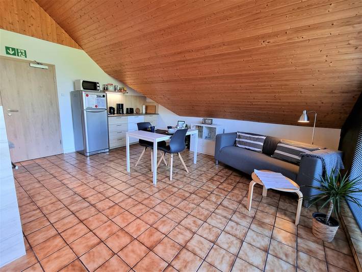 Ganze Ferienwohnung, Dg-Appartement 3 mit Balkon "Gartenblick" in Seevetal, Landkreis Harburg