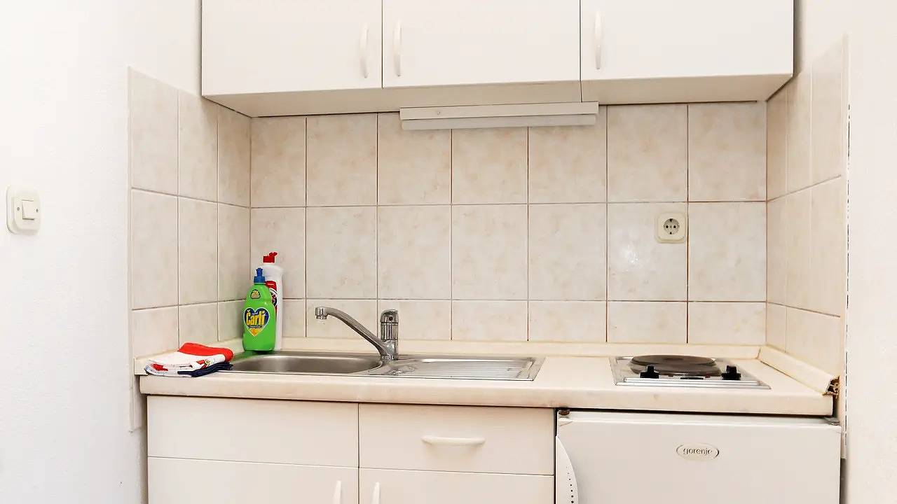 Całe studio, Studio für 3 Personen (18 m²) in Promajna in Promajna, Riwiera Makarska