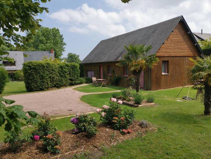 Chambre d’hôte pour 3 personnes, avec jardin dans le Calvados