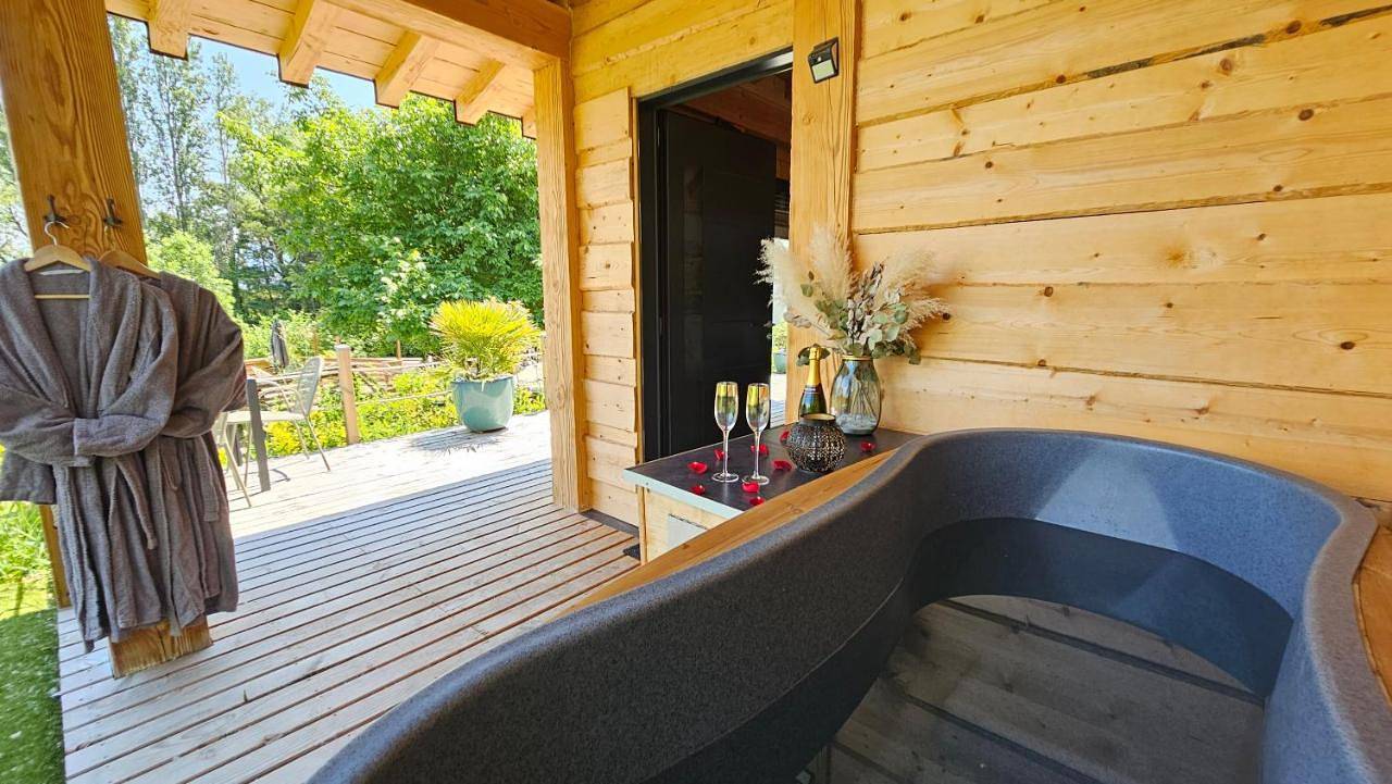 Junior Suite with Mountain View in Porte-de-Savoie, Région de Chambéry