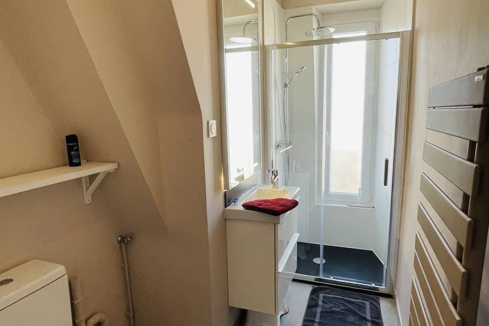 Apartamento entero, Studio à Deux pas de Paris in Bois-Colombes, Altos del Sena