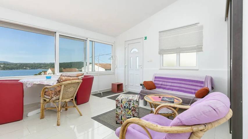 Vakantiewoning voor 3 personen, met terras in Šolta