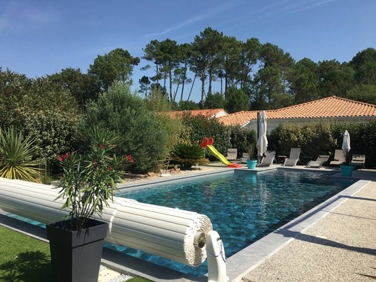 Villa avec piscine et animaux permis - 10 pers. in Vielle-Saint-Girons, Côte d’Argent