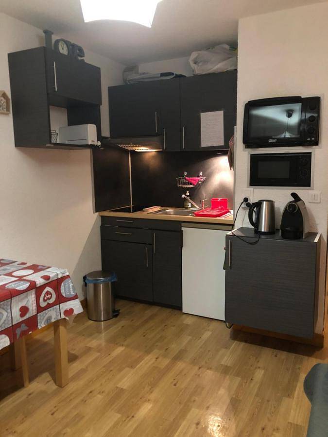 Appartement de vacances pour 4 personnes, avec Jacuzzi et Terrasse ainsi que Jardin et Vue