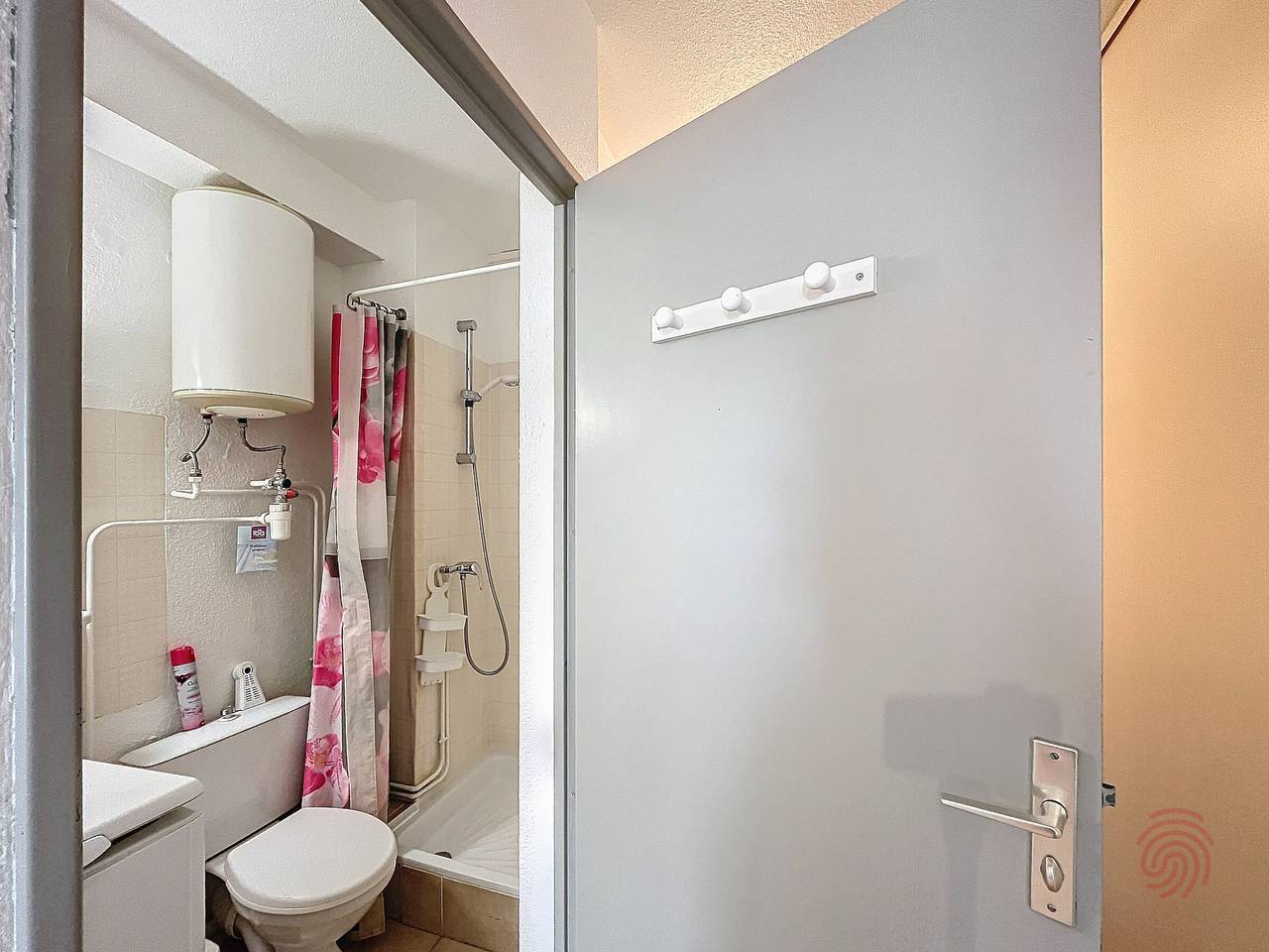 Appartement entier, Joli F2 avec balcon, animaux acceptés in Lamalou-les-Bains, Région de Béziers