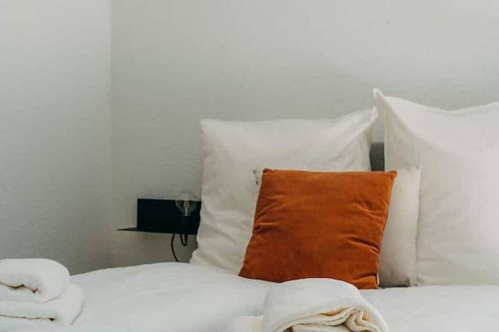 Ganze Wohnung, Boho Meets Modern – The Perfect City Escape in Düsseldorf-Friedrichstadt, Düsseldorf